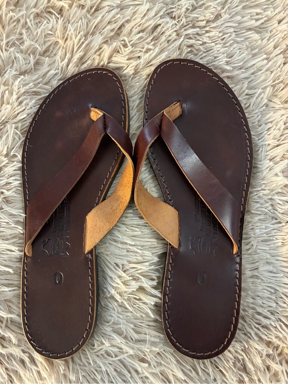 KOUROS BROWN LEATHER FILP FLOPS SZ 8